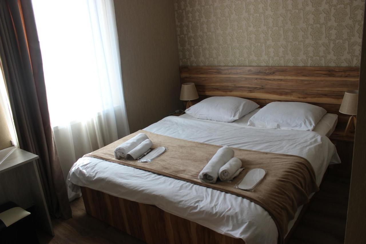 Hotel Elia Kazbegi ภายนอก รูปภาพ