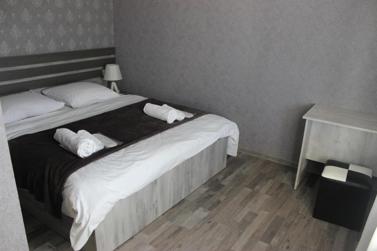 Hotel Elia Kazbegi ภายนอก รูปภาพ